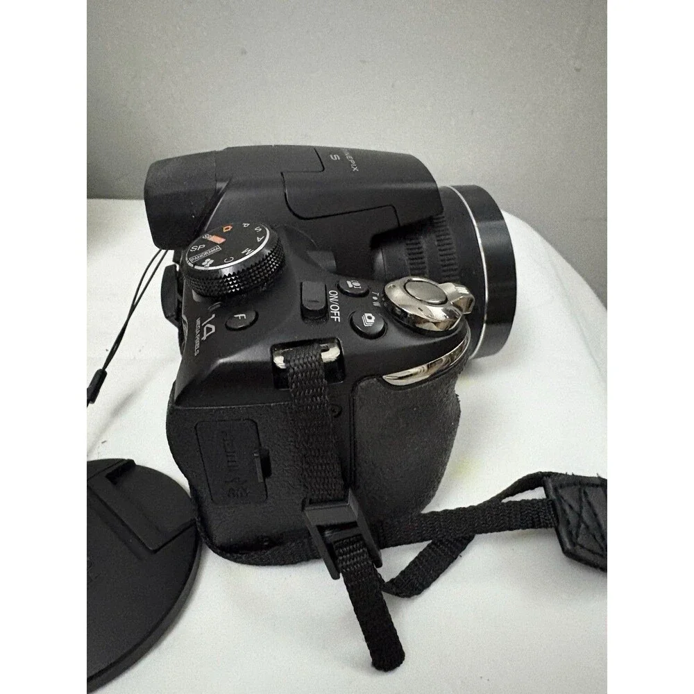 FUJIFILM FinePix S4500 Digital Camera 30x Zoom Tested Excellent Condition